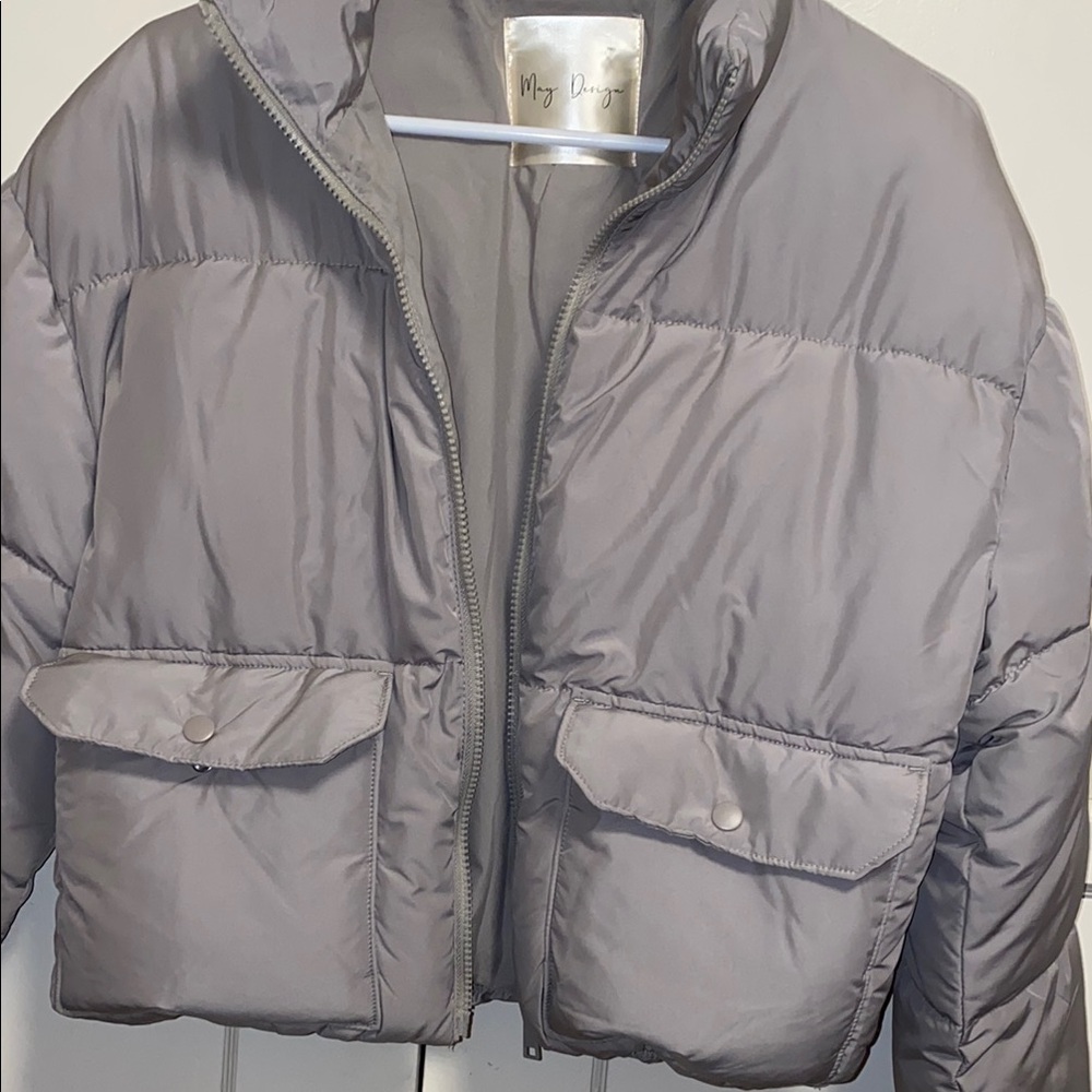 May Design Small Light Gray Quilted Cropped Puffer Jacket with High Collar - Picture 10 of 14